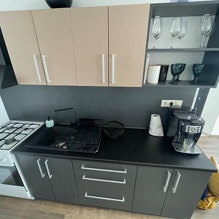 1-Izbovy Byt Apartman Kassa Kültér fotó